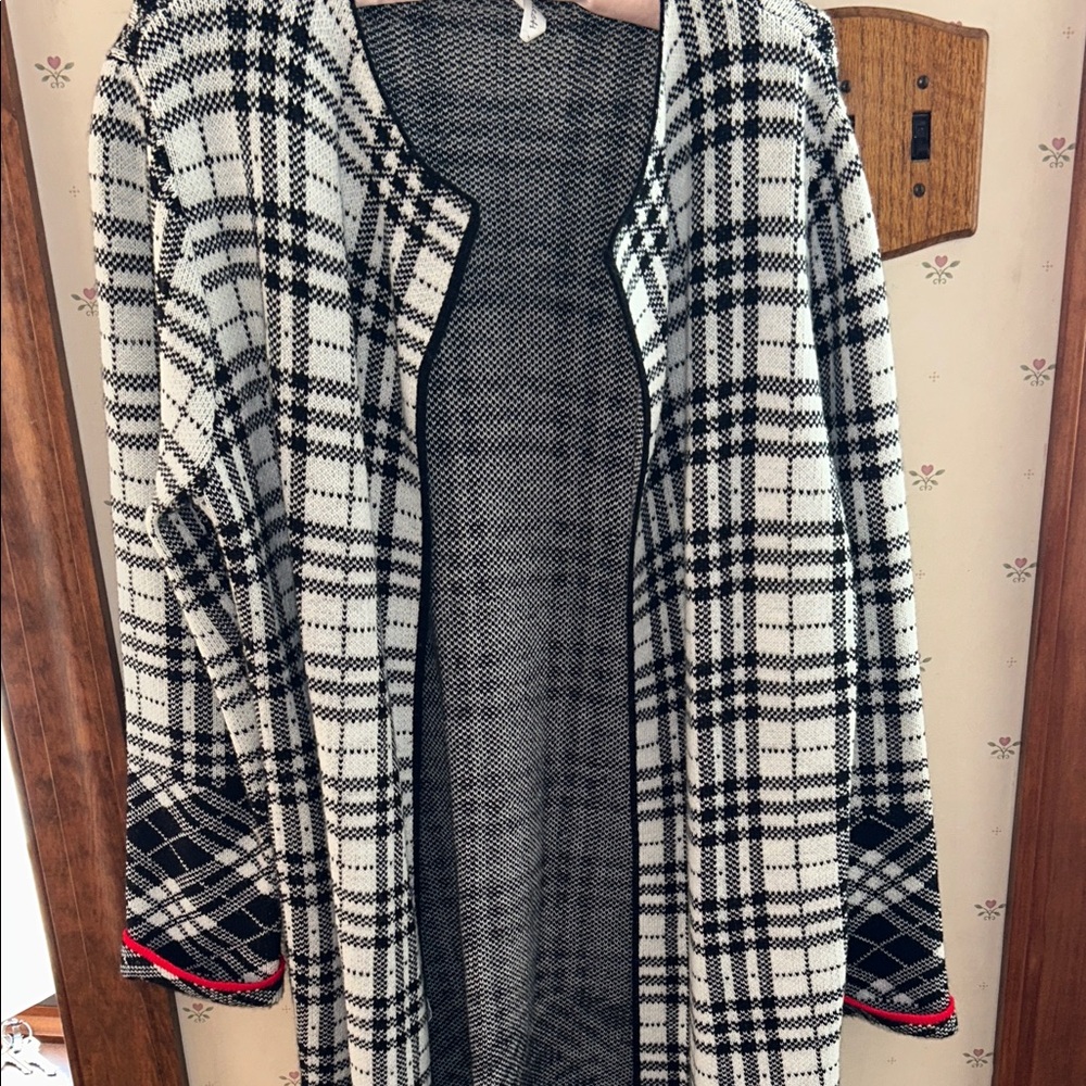 NY Collection Black and White Plaid Cardigan with Red Accents